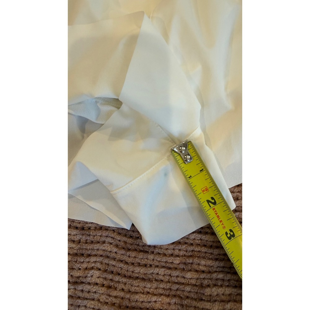 Nike AeroSwift Womens Running Shorts White HQ0638-133 Size Small NWT - Picture 3 of 9